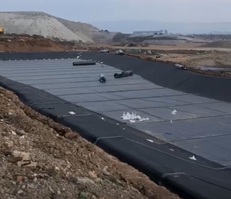 Geomembrane Installation